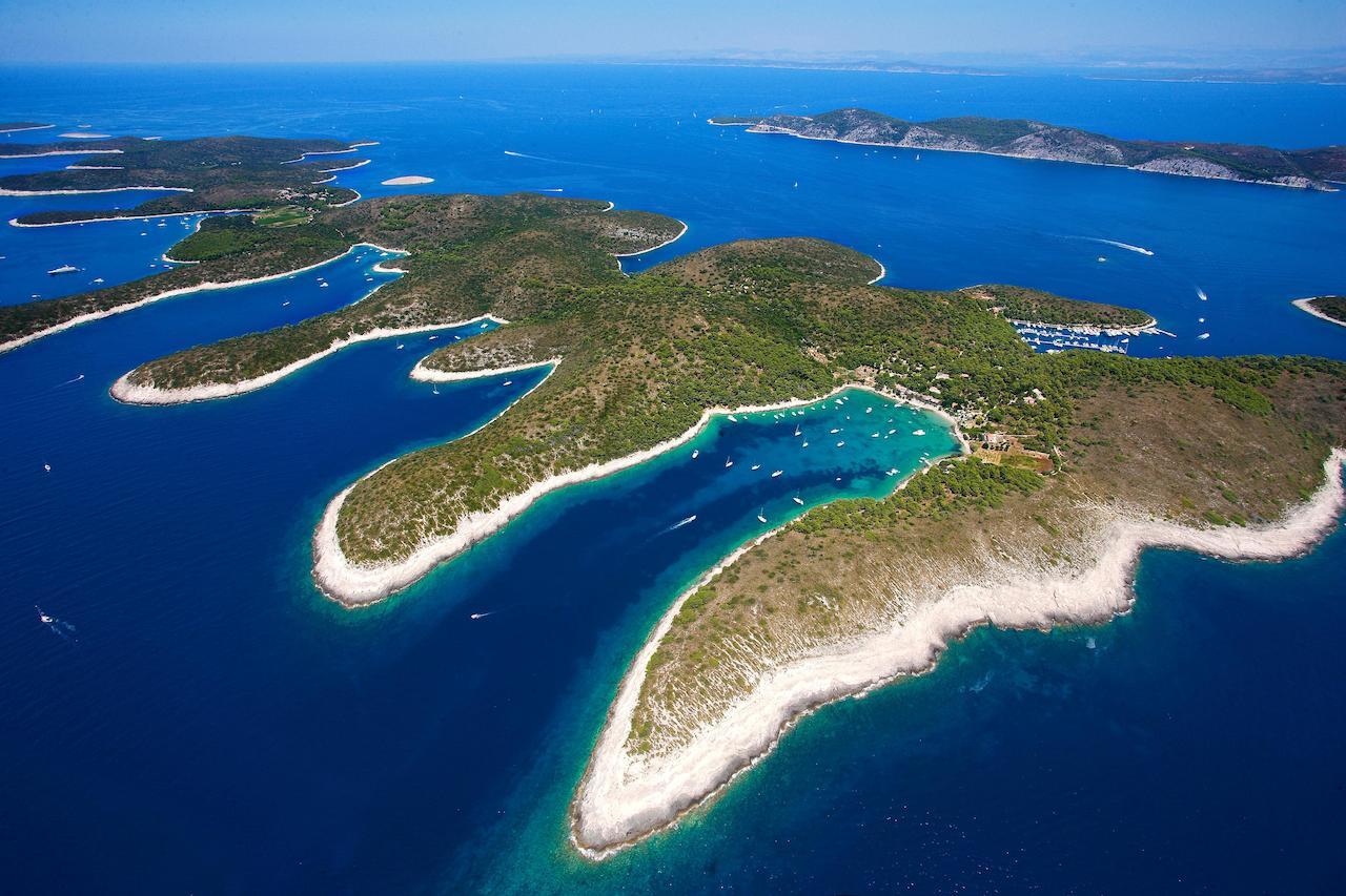 Hotel Sirena Hvar Town Exterior foto